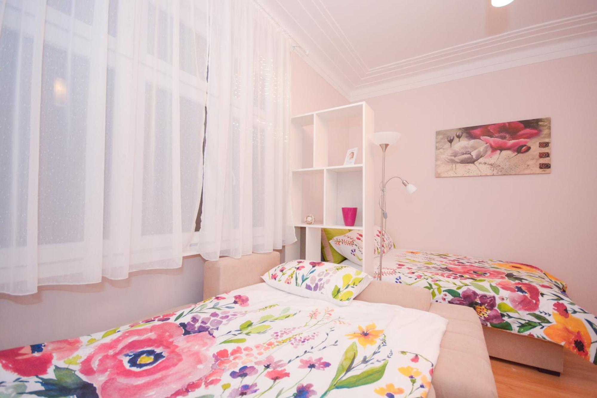 Mina Apartment *